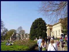 Museum Gardens 04- Yorkshire Museum